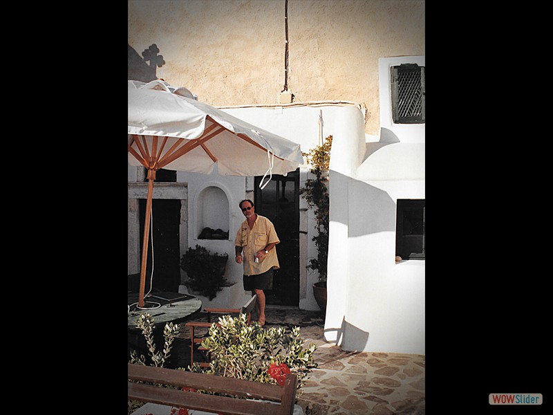 Santorini Phil