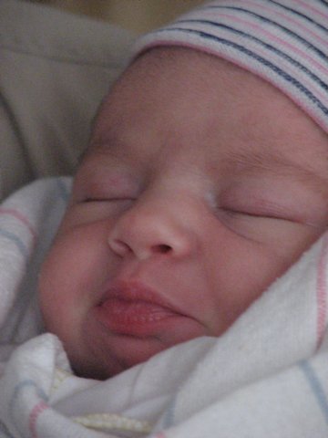 addisonsleeping.jpg