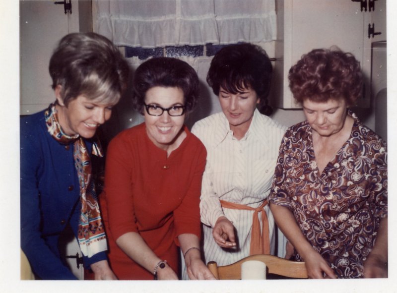 sistersdownhomeincovingtongeorgia.jpg